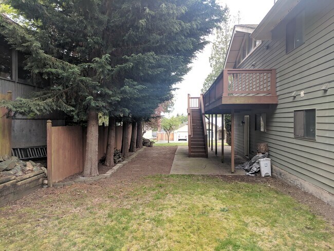 Building Photo - 4213 Tyler Way