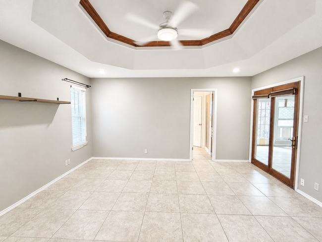Building Photo - 3529 Cedar Ridge Ln