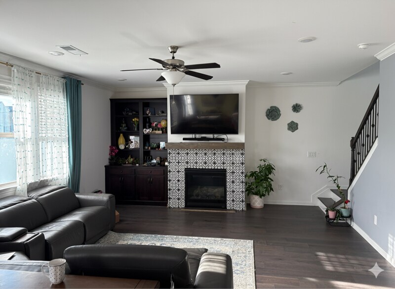 Building Photo - 4795 Bellehurst Ln