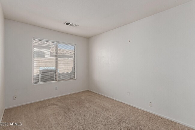 Building Photo - 1058 West Swan Drive