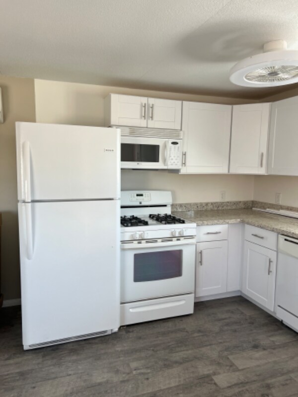 Building Photo - 1234 Rodeo