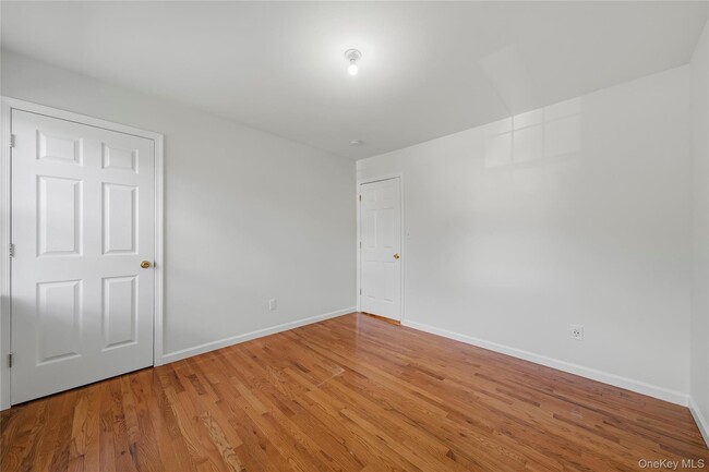 Building Photo - 35 Cunningham Dr