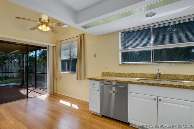 Building Photo - 1080 NW 19th Terrace