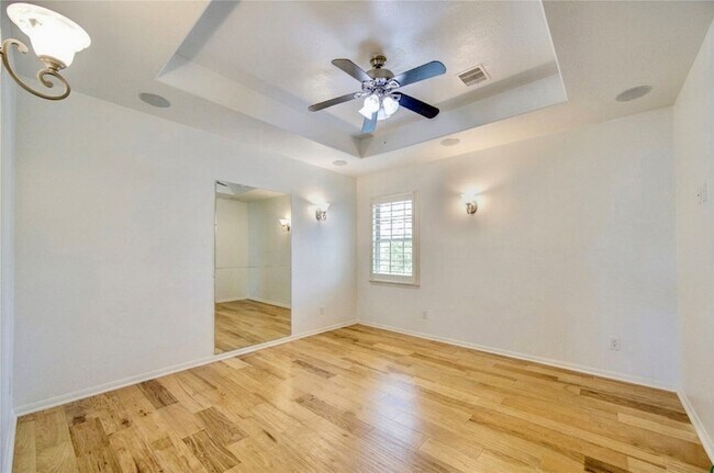 Building Photo - 10702 Claythorne Ct
