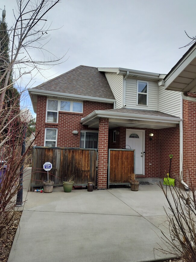 Building Photo - 2191 S Sherman St