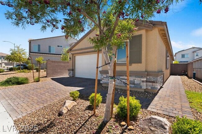 Primary Photo - New west Henderson 1 story home with Casita!