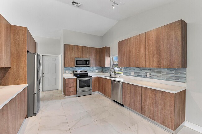 Building Photo - 11461 NW 39th St