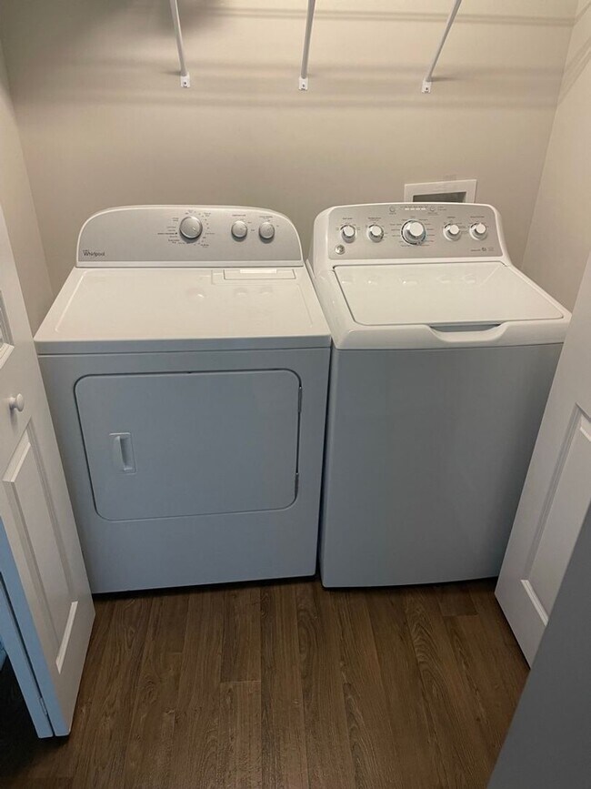 Building Photo - Ranch Home Available Soon!