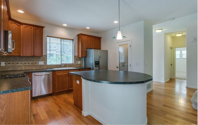 Building Photo - 4115 Ravenna Pl