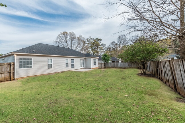 Building Photo - 303 Mt Zion Rd