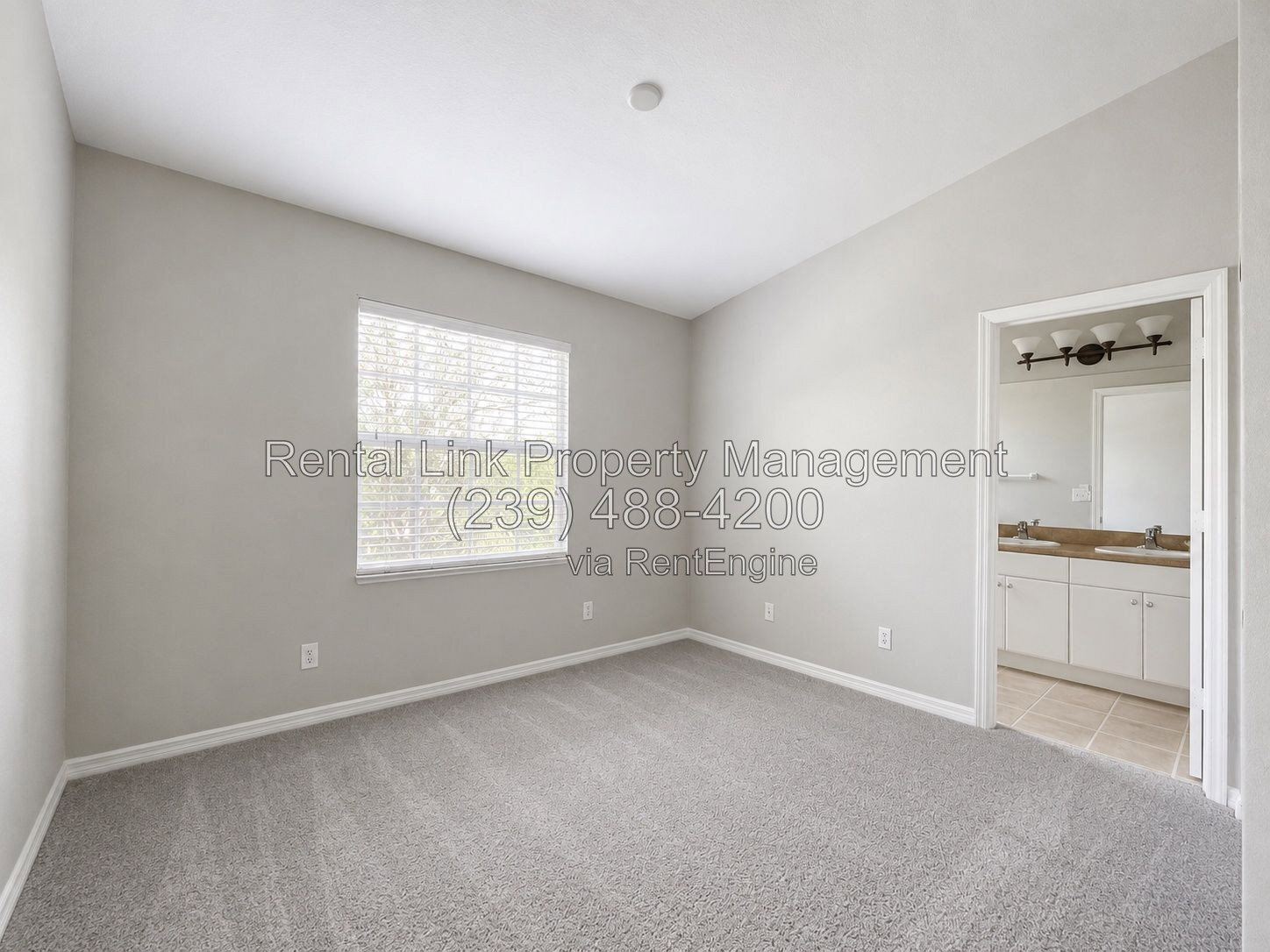 Building Photo - 8711 Athena Ct