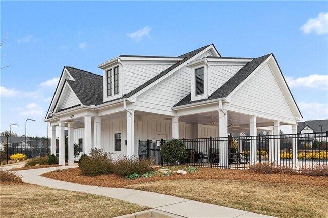 Building Photo - 5510 Bower Pl