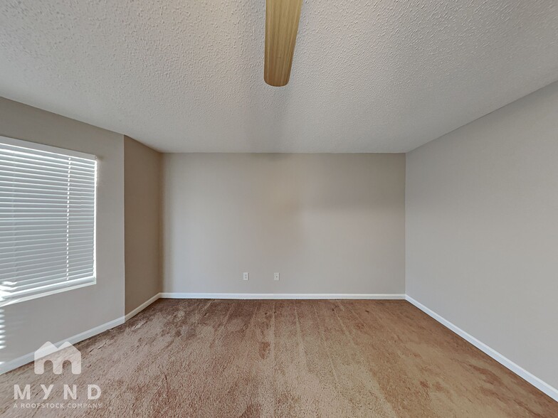 Building Photo - 5492 Sierra Tr