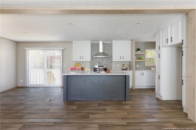 Building Photo - 1837 Gumberry Ct