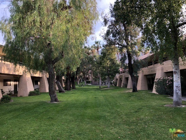 Building Photo - 2822 N Auburn Cir