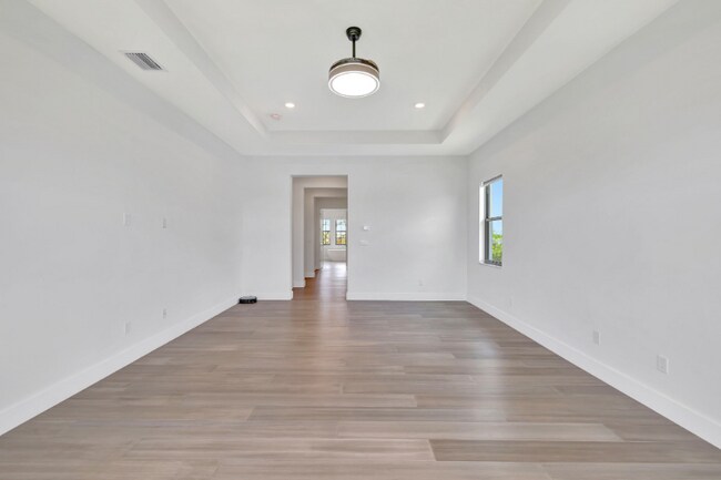 Building Photo - 8660 W Parkland Bay Trl