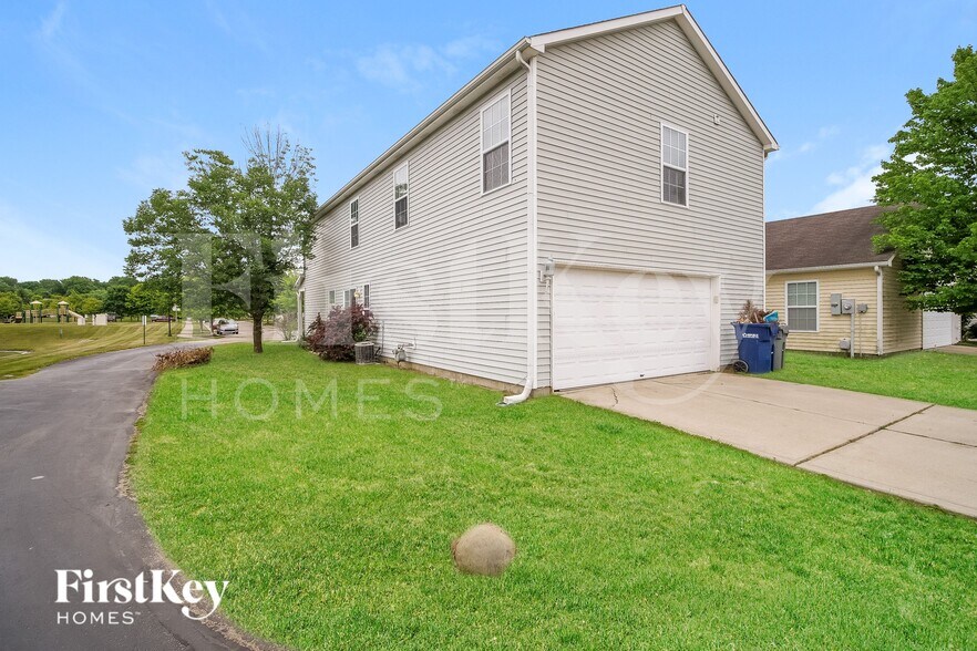Building Photo - 14267 Clapboard Dr