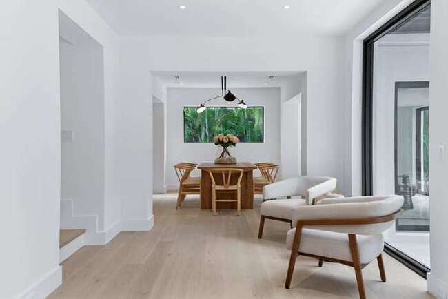 Building Photo - Casa Del Cielo- Pool, Design and Privacy