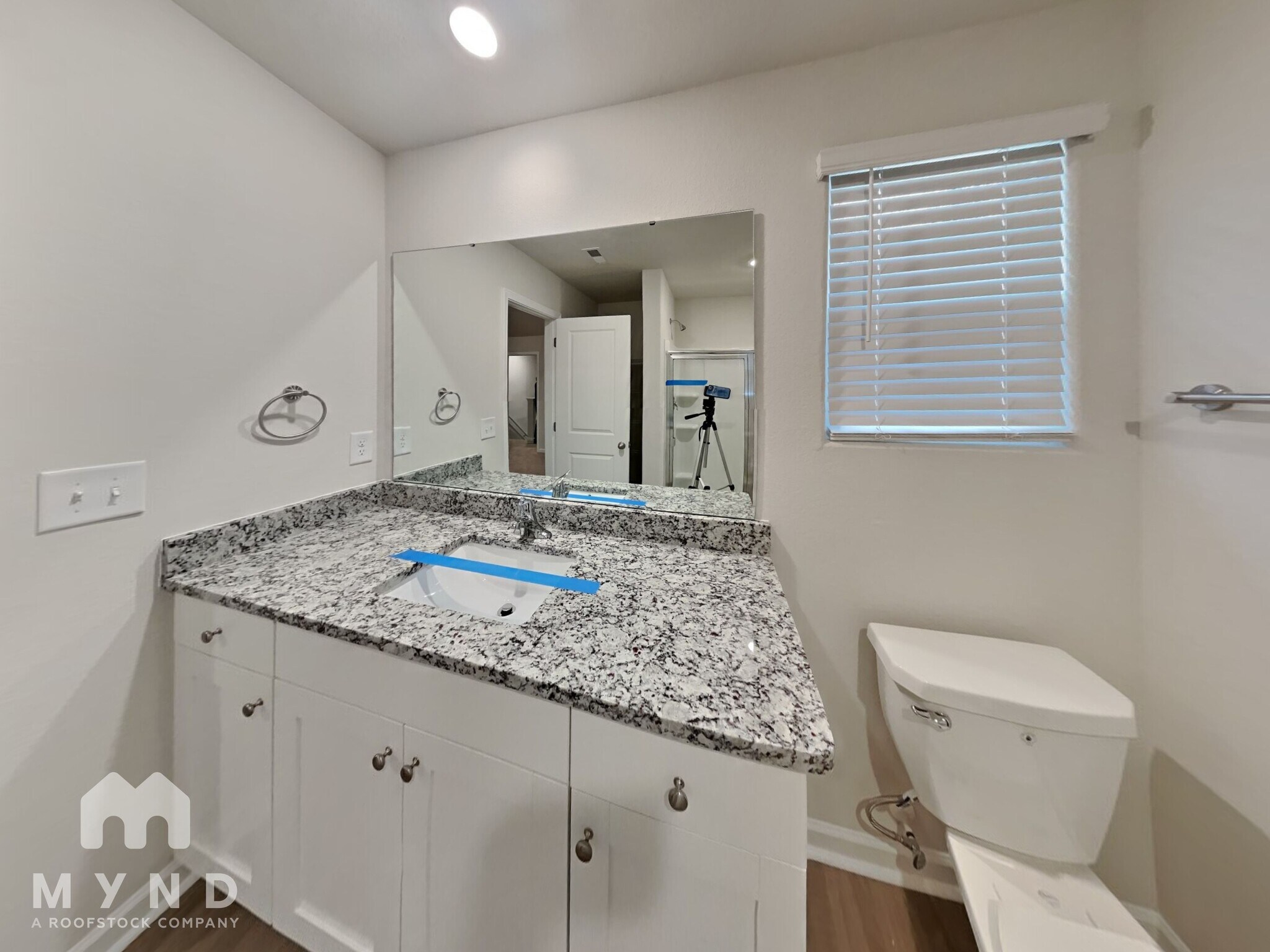 Building Photo - 104 Everglade Wy