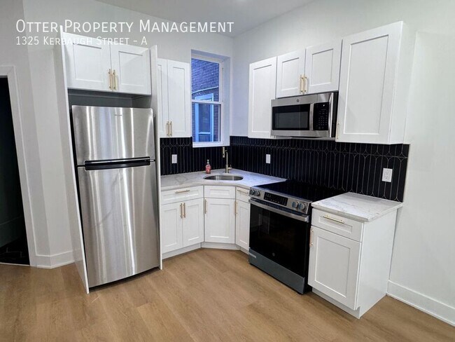 Building Photo - 1325 Kerbaugh St