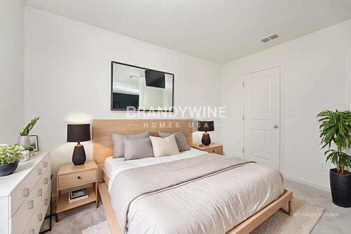 Building Photo - 56 Otway Lp