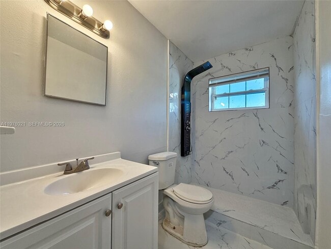 Building Photo - 7212 SW 3rd Ct