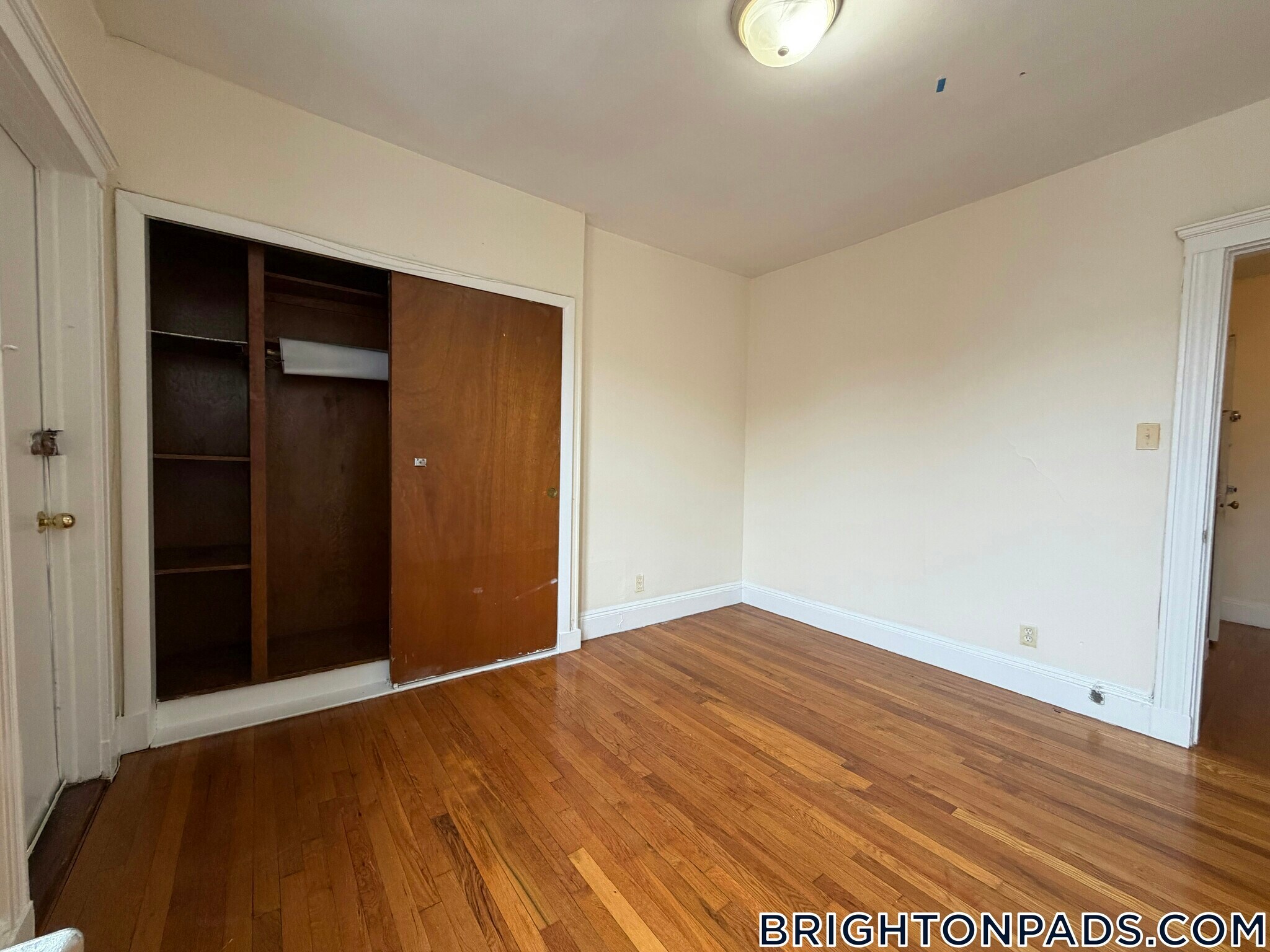 Building Photo - 131 Washington St