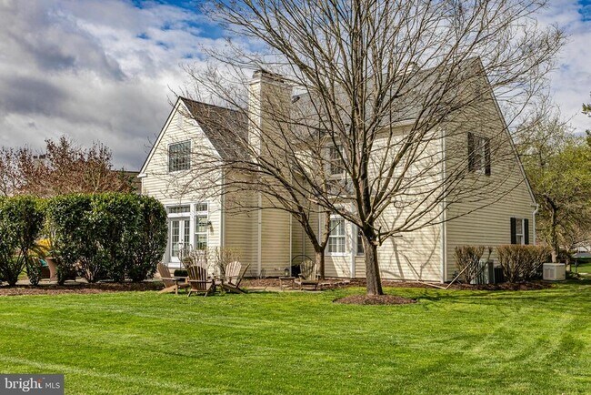 Building Photo - 3 Maidstone Ct