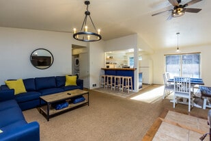 Building Photo - 17209 Crane Dr