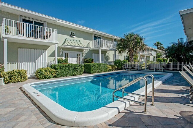 Building Photo - 5500 Old Ocean Blvd