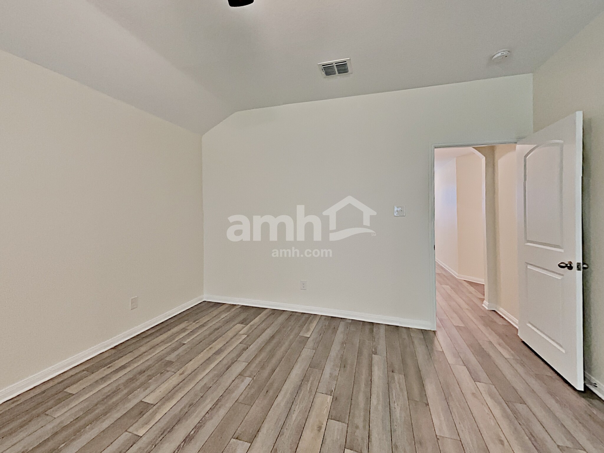 Building Photo - 7906 Cactus Plum Dr