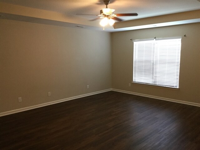 Building Photo - 4015 Lawrence Daniel Dr