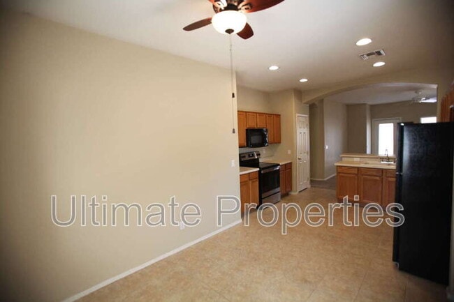 Building Photo - 12516 W Monterosa St