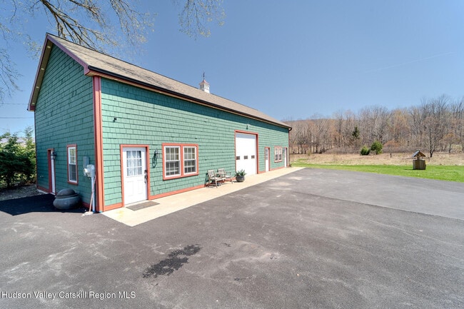 Building Photo - 52 Co Rd 65A