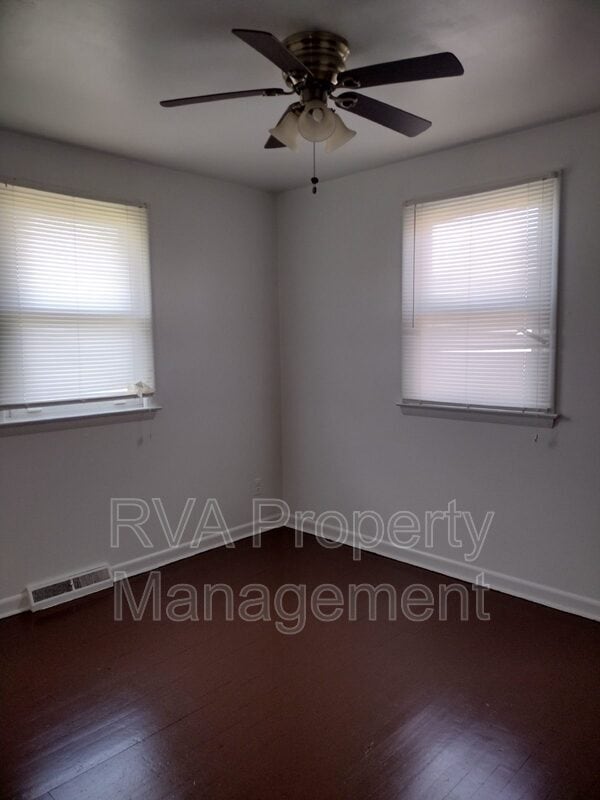 Building Photo - 1311 Beazley St