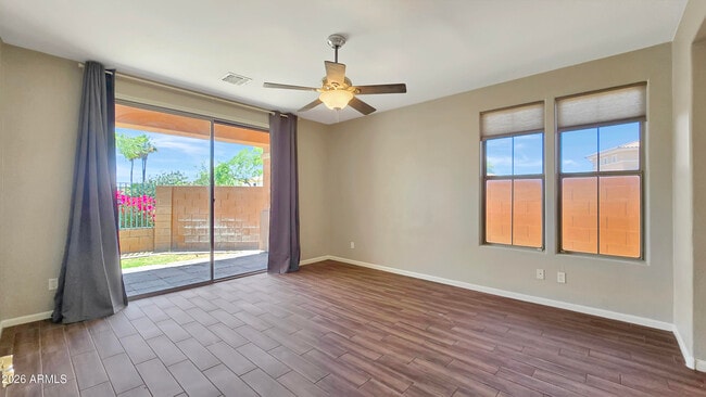 Building Photo - 13609 W Cypress St