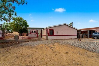 Building Photo - 13507 W Stella Ln