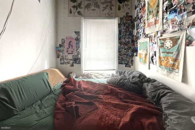 Building Photo - 1715 Arlington St