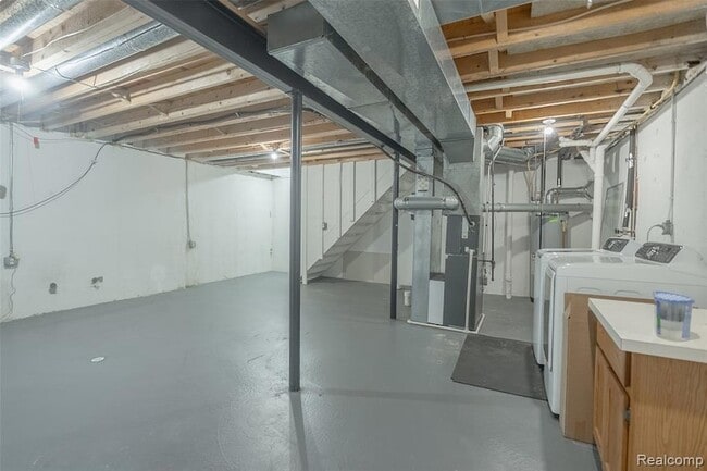 Building Photo - 44613 New Hampshire Dr