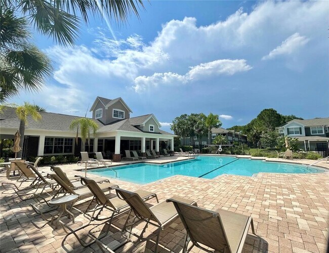 Building Photo - 2096 Kings Palace Dr