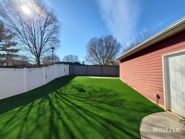 Building Photo - 1508 Peaceful Way Dr
