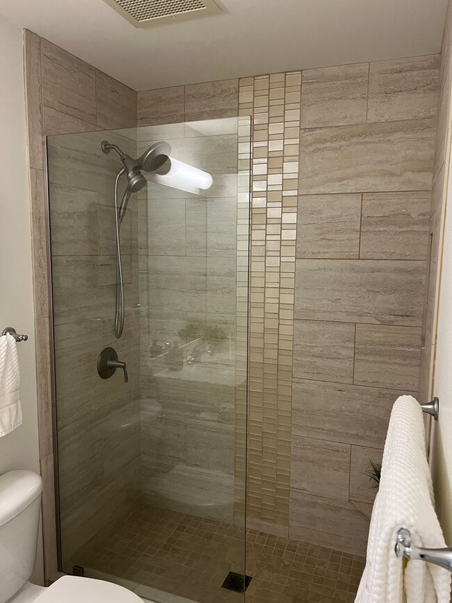 Building Photo - Napili - 2 bedroom/2 bath fully furnished, 2nd floor