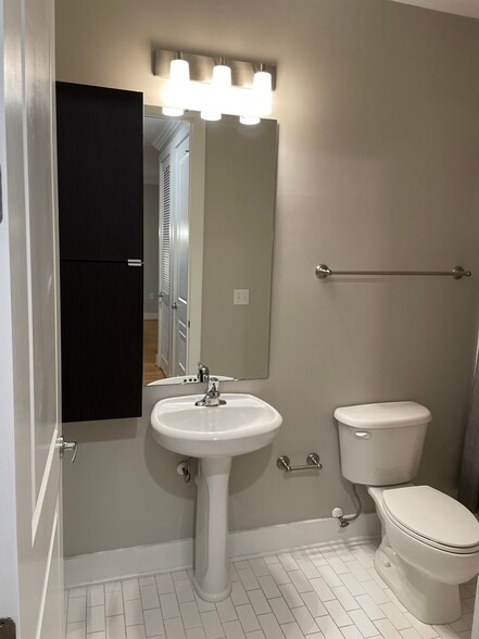 Bathroom #2 - 1101 W 1st St