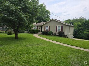 Building Photo - Huge three bedroom home available for rent