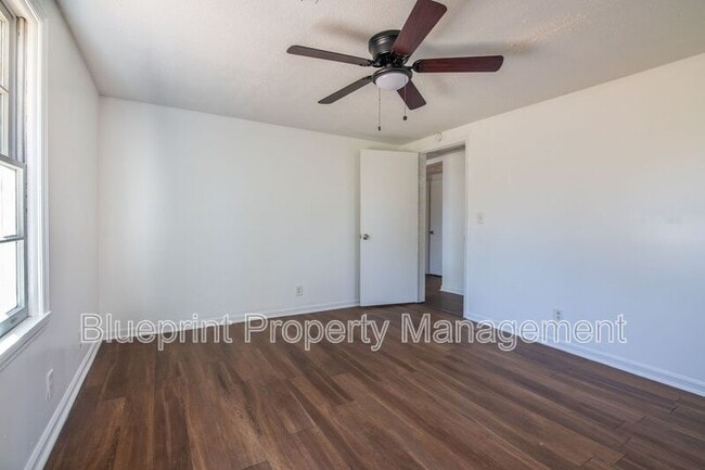 Building Photo - 119 Wheeler Dr