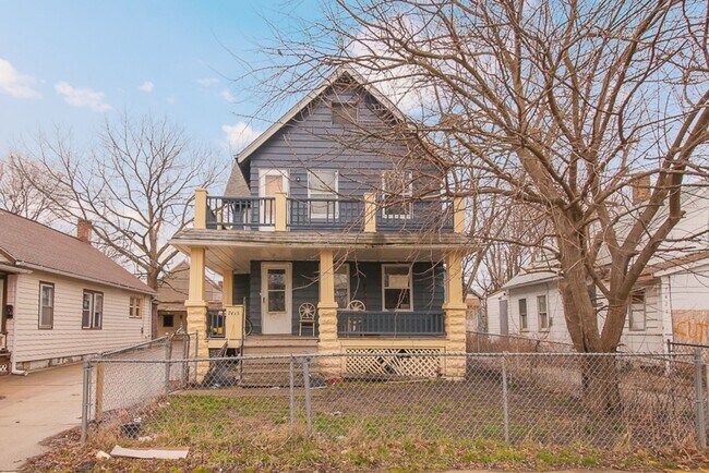 Building Photo - 7415 Elton Ave