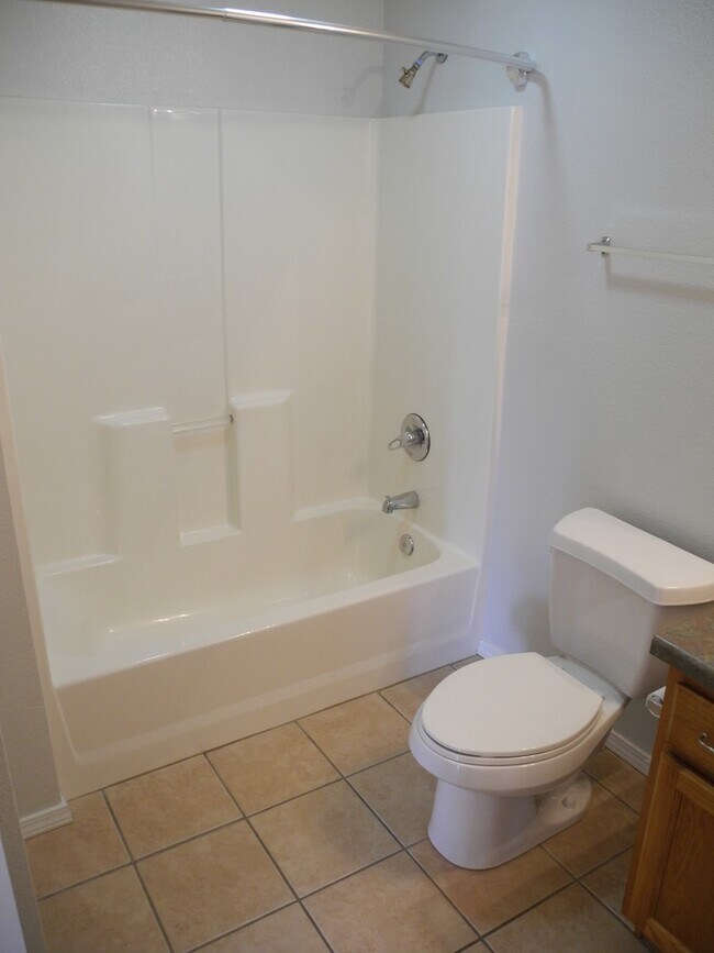 Building Photo - Condominium in Academy Commons