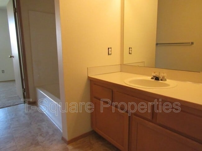 Building Photo - 7632 230th St SW