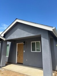 Building Photo - 5931 E Dayton Ave