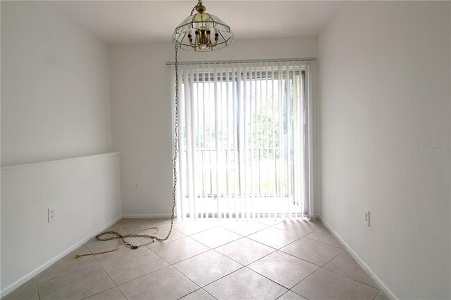 Building Photo - 1926 Honour Rd